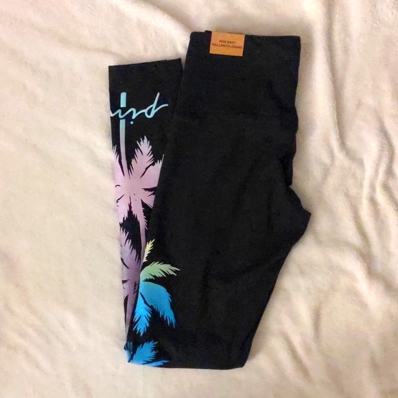 VS Pink leggings - Picture 7 of 7